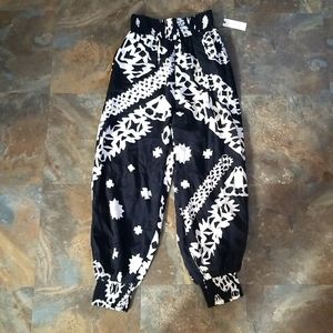 Anthropologie Aniya Balloon Joggers Black and White NWT Extra Small
